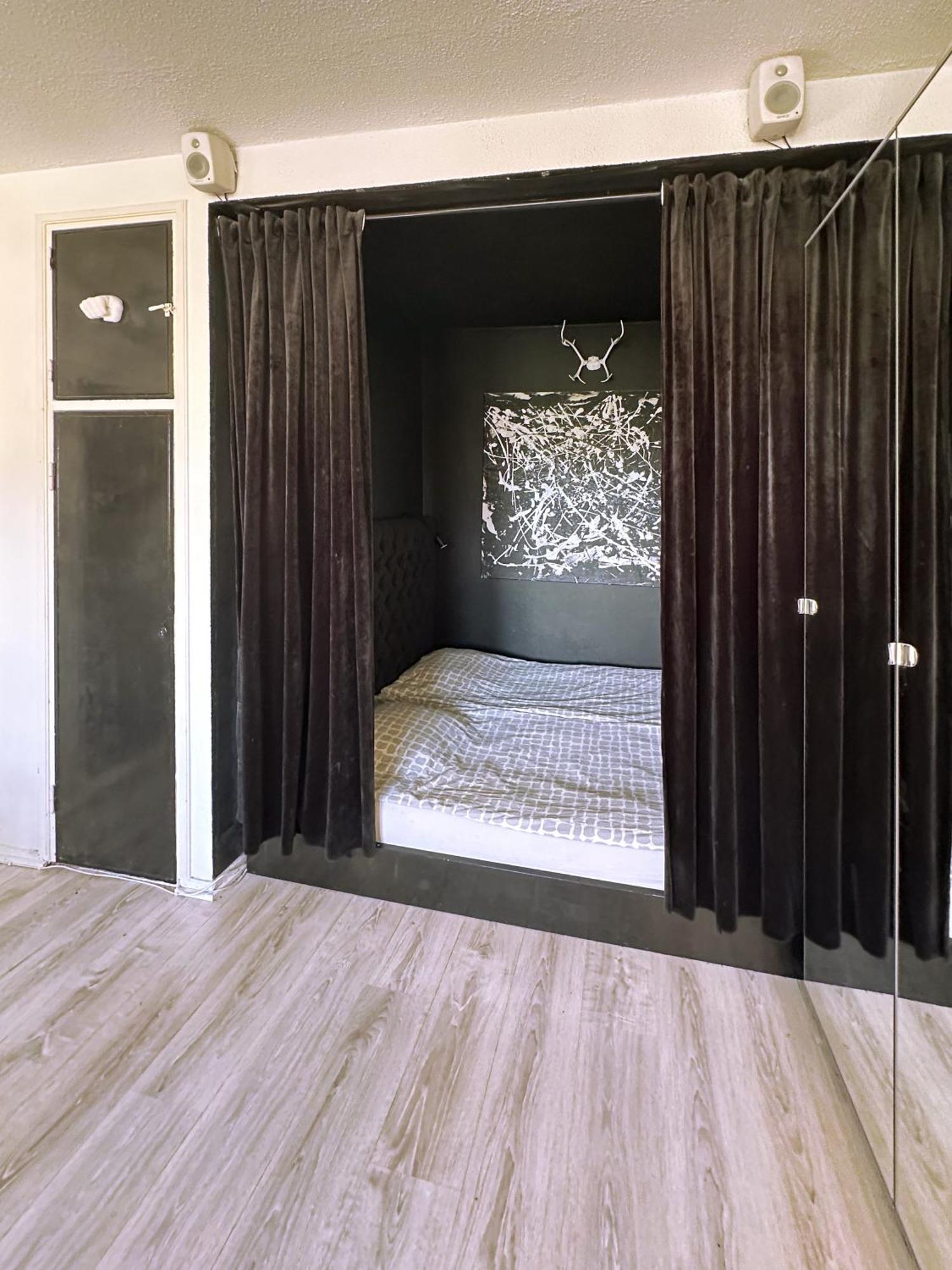 Artistic Kallio Apartment 赫尔辛基 外观 照片